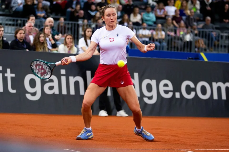 Katarzyna Kawa Wins 6:4, 6:2 in 77 Minutes to Reach Huzhou Quarterfinals