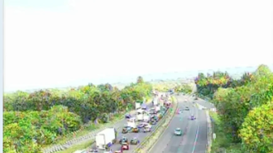 M40 Traffic: Southbound closed between J8A and J6 after crash