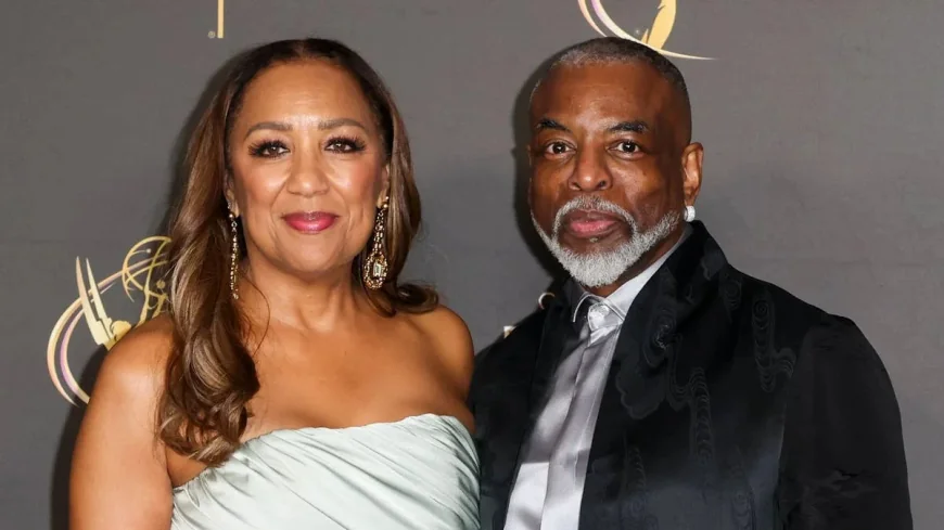 Levar Burton gets Reading Rainbow surprise from Tina Fabrique