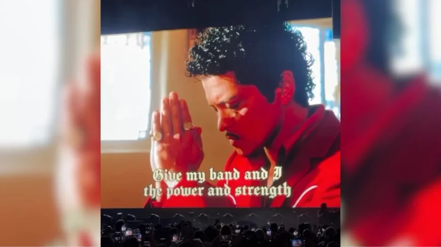 Bruno Mars Opens Show in Prayer, Ends with Sign of the Cross