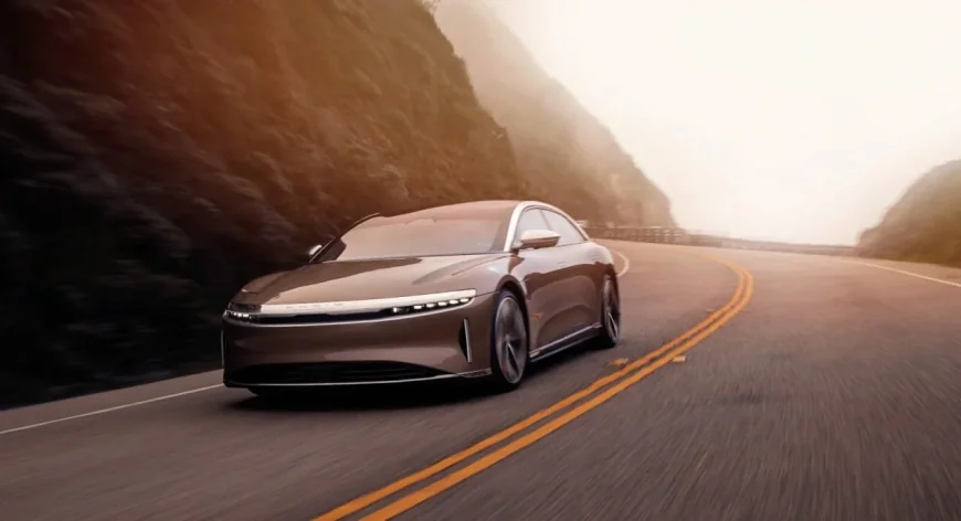 Cold Weather Cuts Electric Vehicle Range as Batteries Slow
