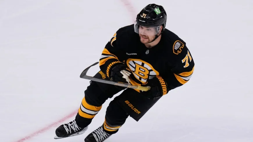 David Pastrnak on first line as Bruins shuffle Game 5