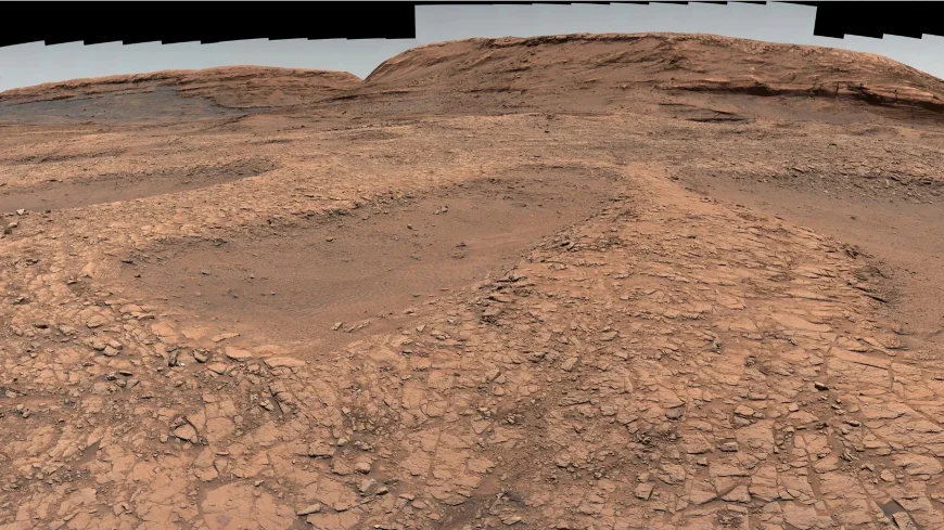 Nasa releases 980-image Perseverance, 1,031-image Curiosity panoramas