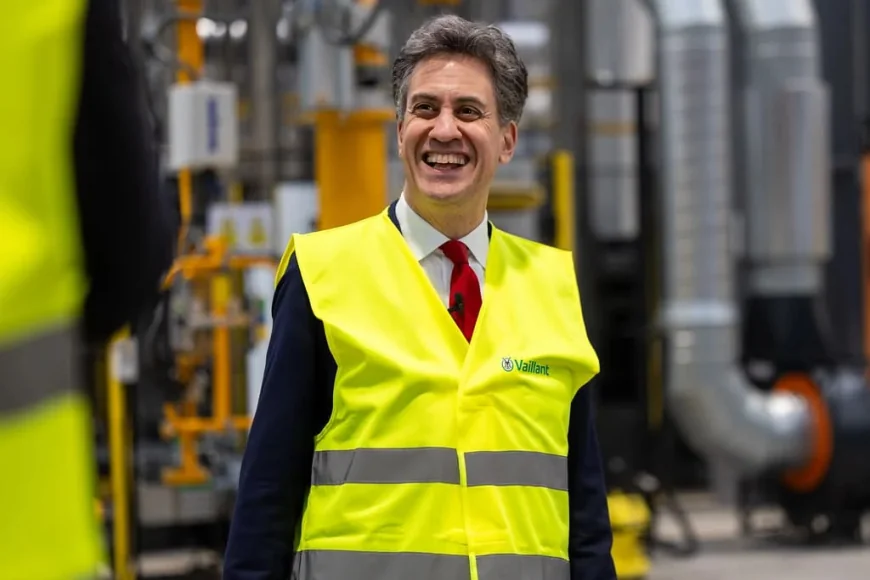 Edward Miliband, up close — image 4