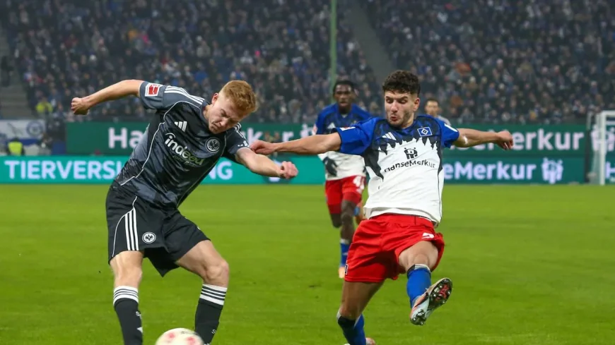 Burkardt Returns as Eintracht Frankfurt Vs Hamburg Starts 0:0