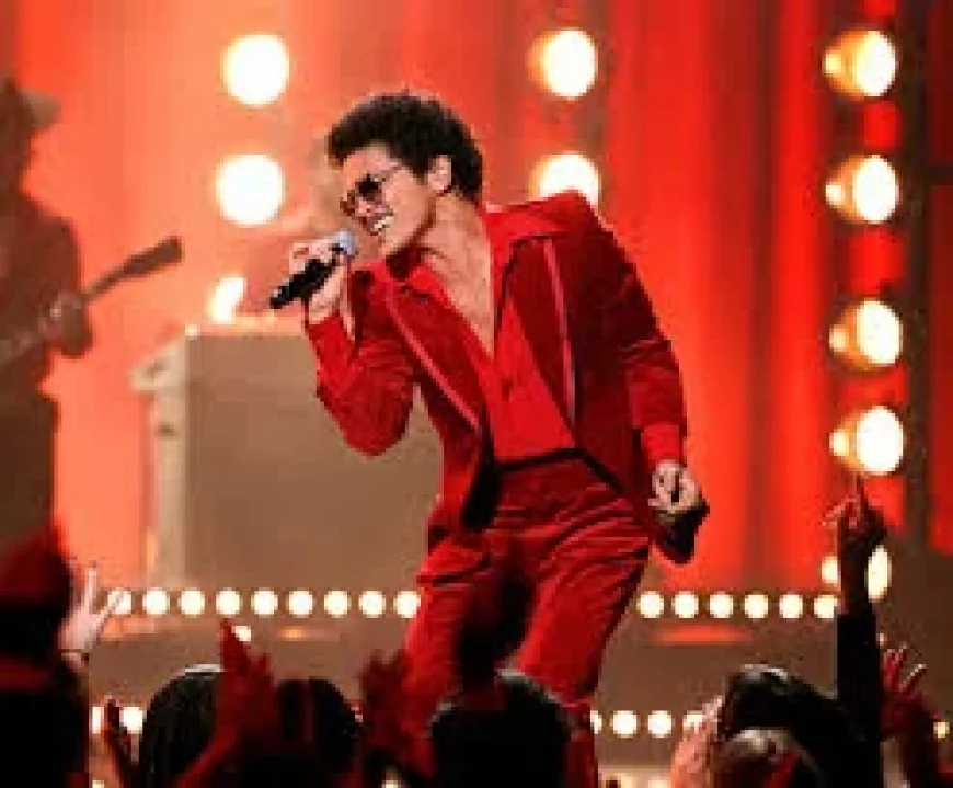Bruno Mars Tour Opens Atlanta Run at Bobby Dodd Stadium