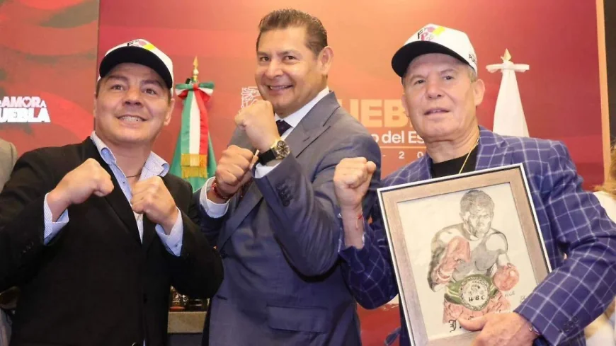 Julio Cesar Chavez Opens 2 mil 360 Peso VIP 3 Sales in Puebla