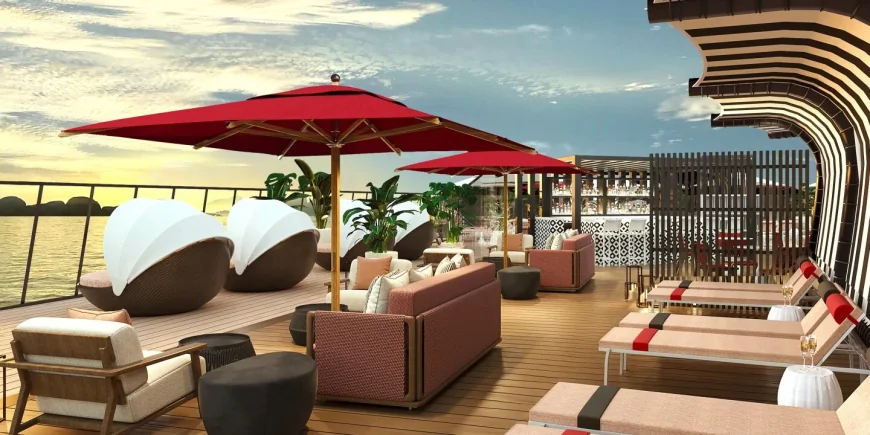 Celebrity Cruises Retreat Cuts Crowds on 3,000-Passenger Reflection