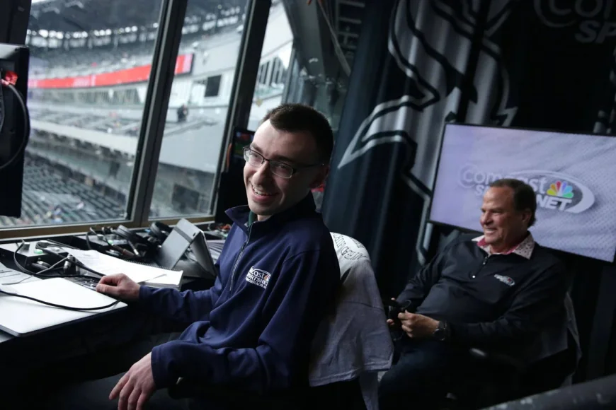 Jason Benetti Stunned by Overturned Strike Call and "Yikes" Replay