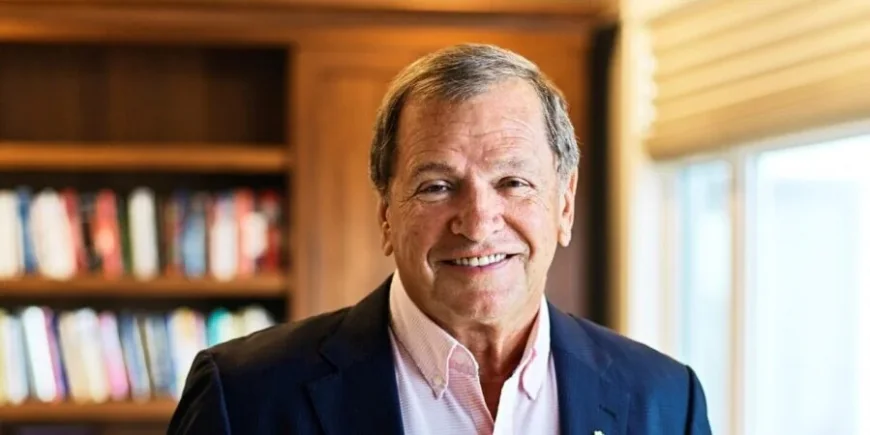 Frank Mckenna announces $20-million StFX scholarship donation