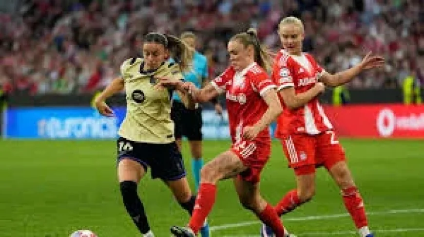 Alexia Putellas and Salma Paralluelo Lift Barcelona Vs Bayern 3-3