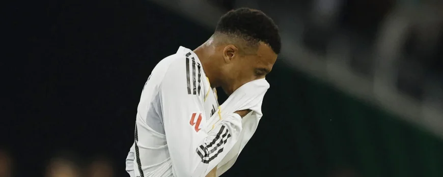 Mbappe Draws Criticism After May 1 Cagliari Trip