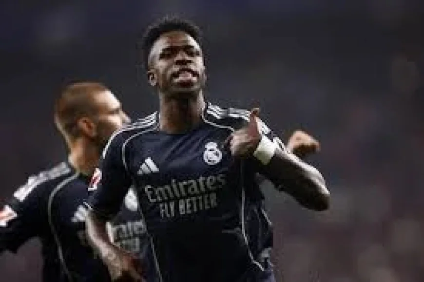 Vinícius Júnior decide 0 a 2 e adia festa do Barcelona