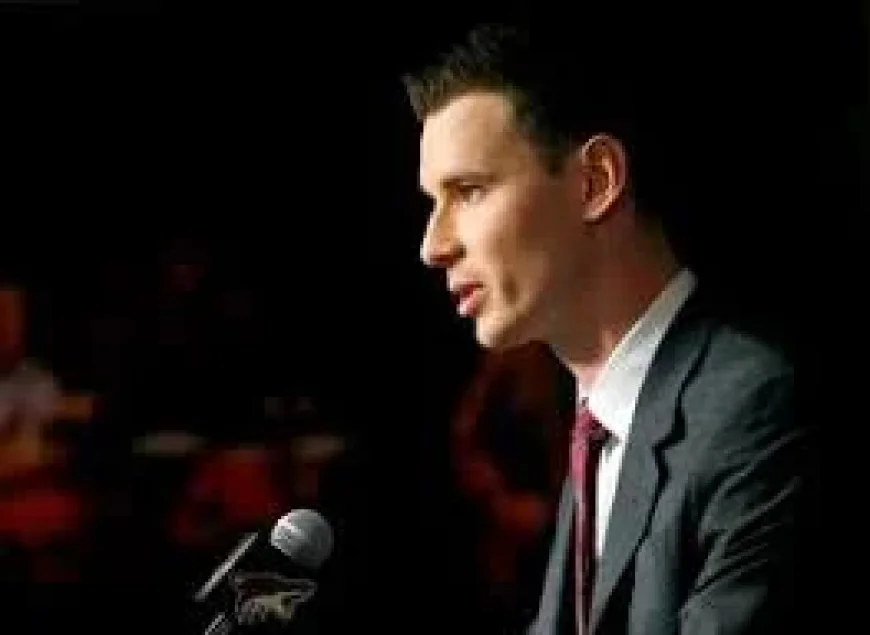 John Chayka prend la barre des Maple Leafs — Hockey En Direct