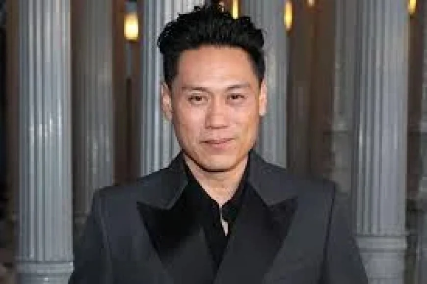 Jon M. Chu Links Crazy Rich Asians to Hollywood Confidence