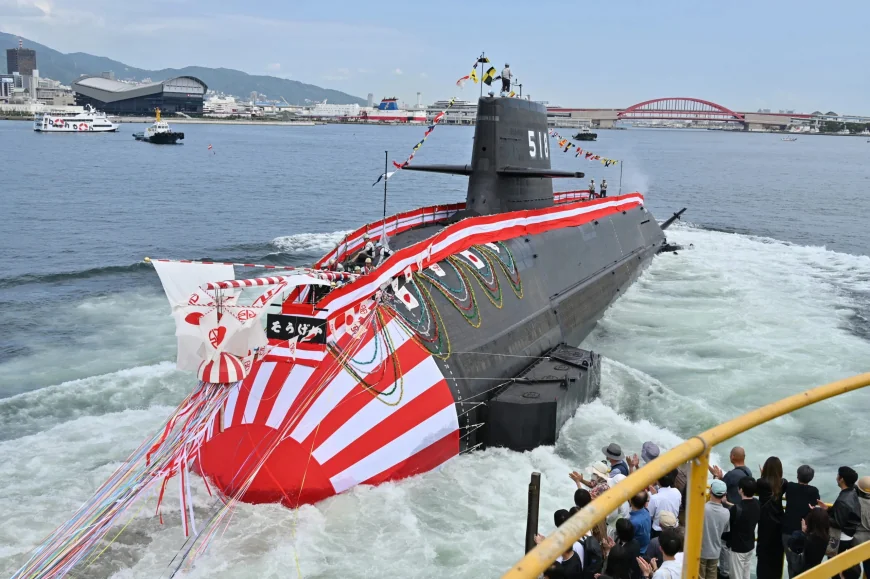 Japanese Prime Minister faces submarine leasing push for Australia