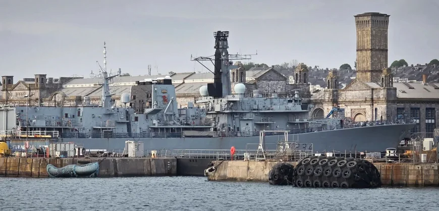 Hms Iron Duke withdrawn, leaving Royal Navy with 5 frigates