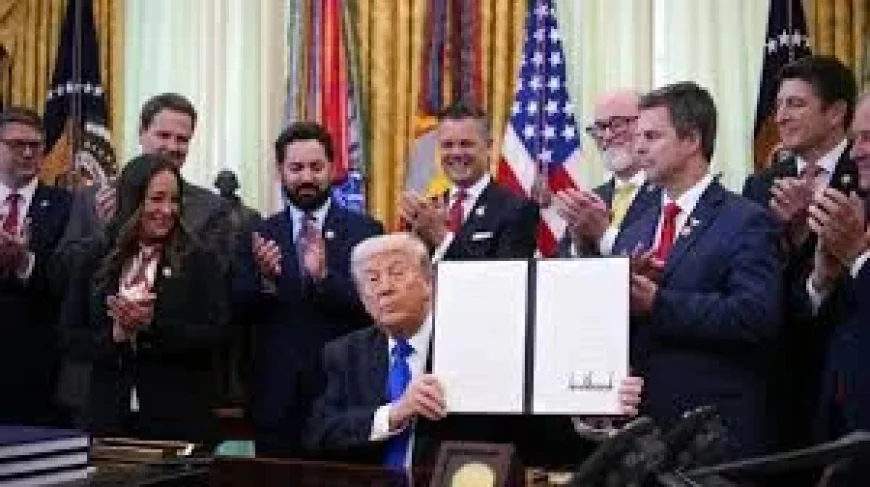 Trump Signs Trump Accounts Order for 401(k)-Less Workers
