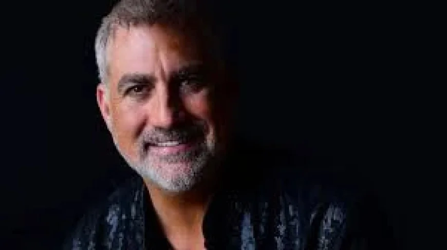 Taylor Hicks Returns for American Idol's 20th Anniversary Reunion