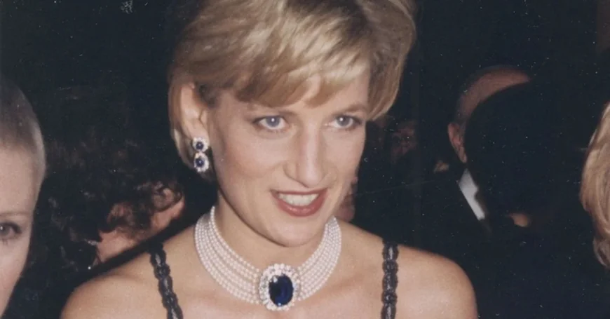 Diana Ripped Out Corset at Princess Diana 1996 Met Gala
