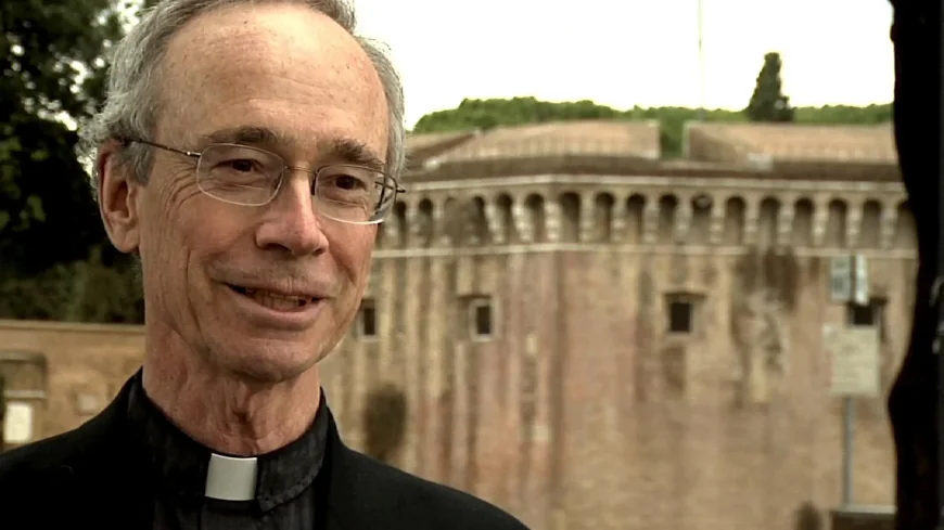 Fr. Thomas Reese warns of convert surge in Easter 2026