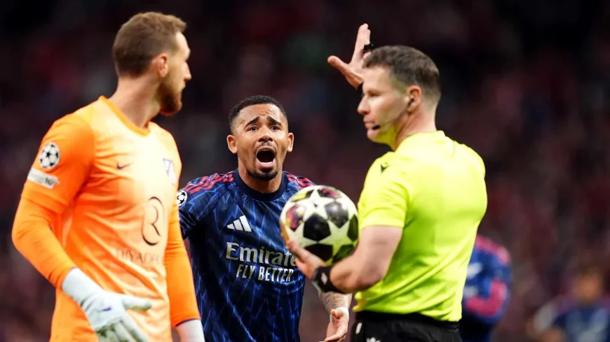 Daniel Siebert Takes Charge of Arsenal vs Atlético Madrid Second Leg