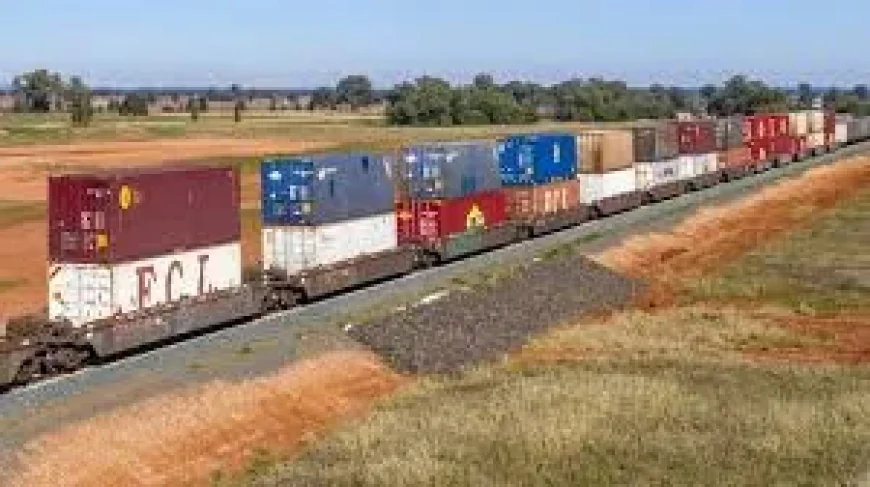 Albanese government scales back Inland Rail Project after $45bn blowout
