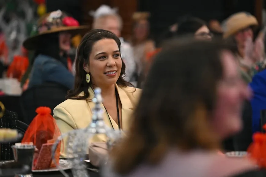 Oh Praises  Military Spouse Night at Joint Base Andrews