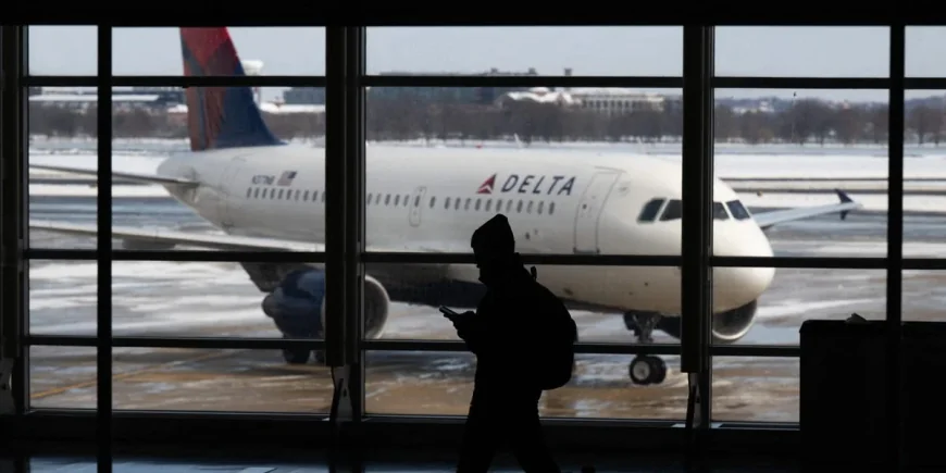 219 Delta Cancellations Put Delta Airlines Canceling Flights Under Pressure