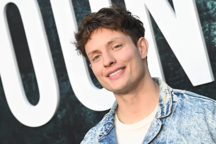 Matt Rife Returns to No. 1 with $8.3 Million From Seven Shows