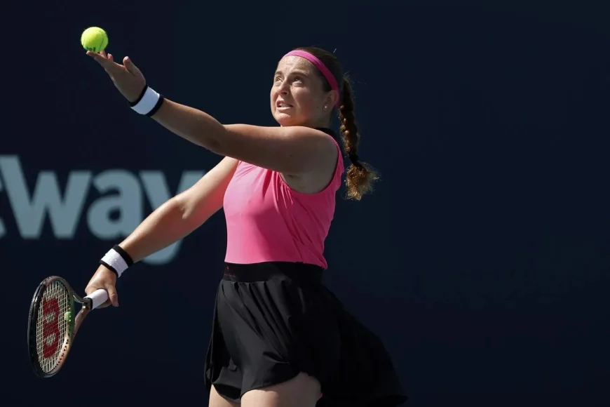 Jelena Ostapenko Predicted to Beat Lucrezia Stefanini in Rome