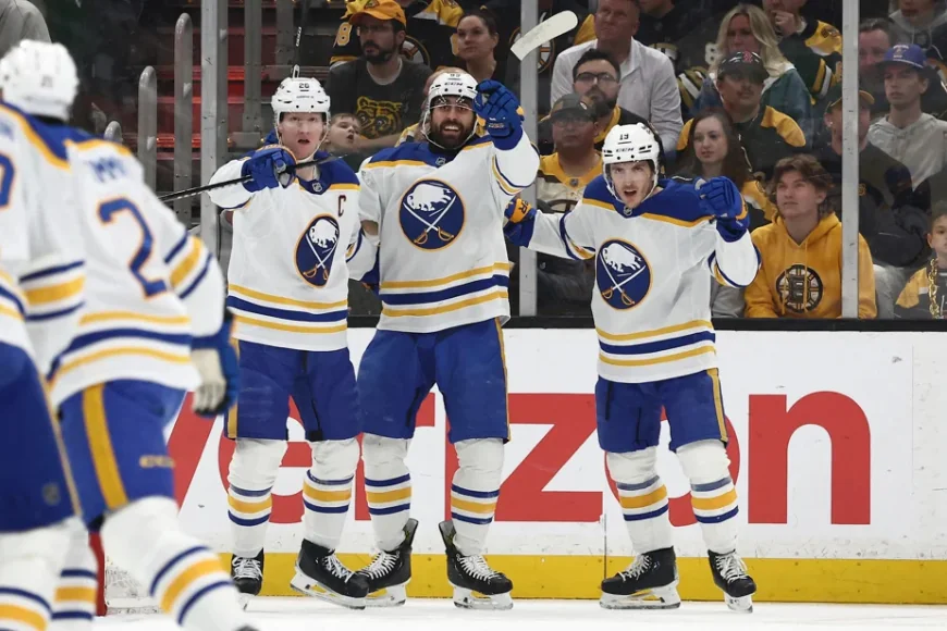 Joe Veleno Poised for Game 1 as Canadiens Face Sabres in Buffalo — Match Canadien Buffalo