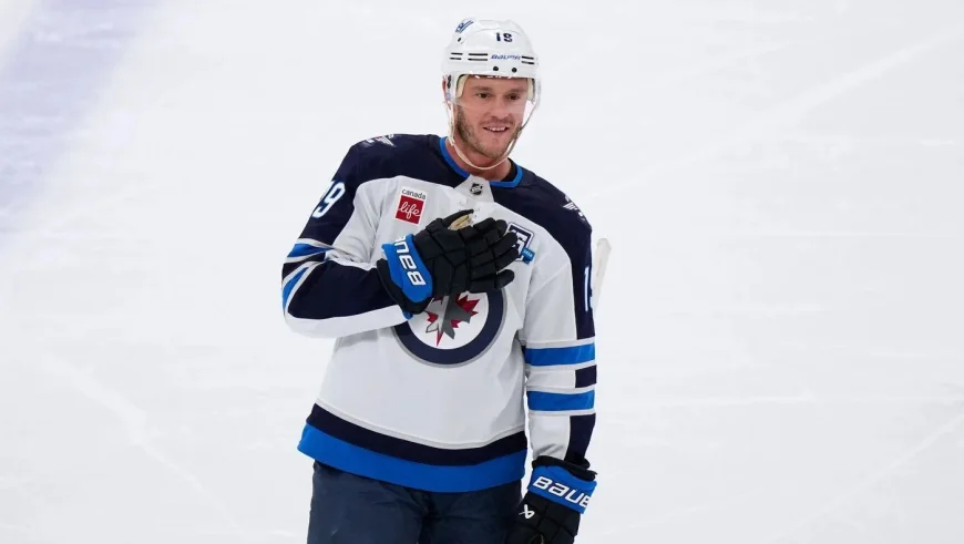 Dahlin Named Masterton Trophy Finalist After 74-Point Season