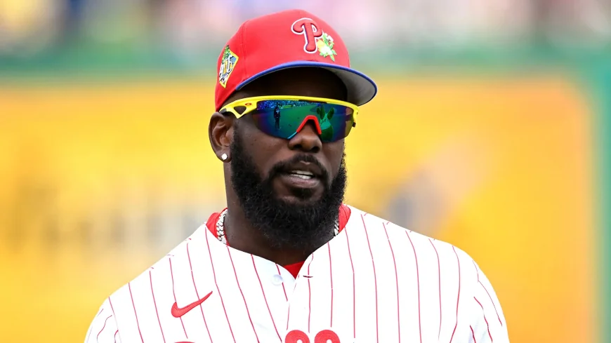 Adolis García Sees Green Monster Dancing on Phillies Dugout