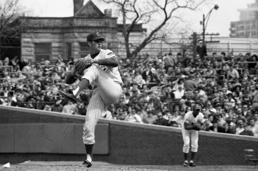 Kerry Wood Ties MLB Record With 20 Strikeouts in 1998