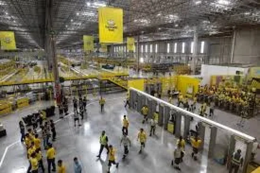 MercadoLibre Meli Stock Faces $8.41 Billion Revenue Test on May 7