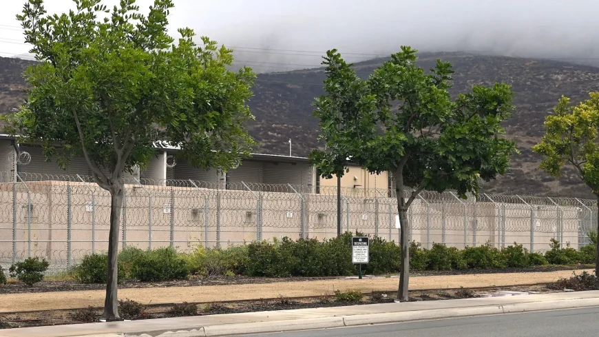 DHS Shuts Office of Immigration Detention Ombudsman in Dhs Oversight Detention Facilities Shutdown