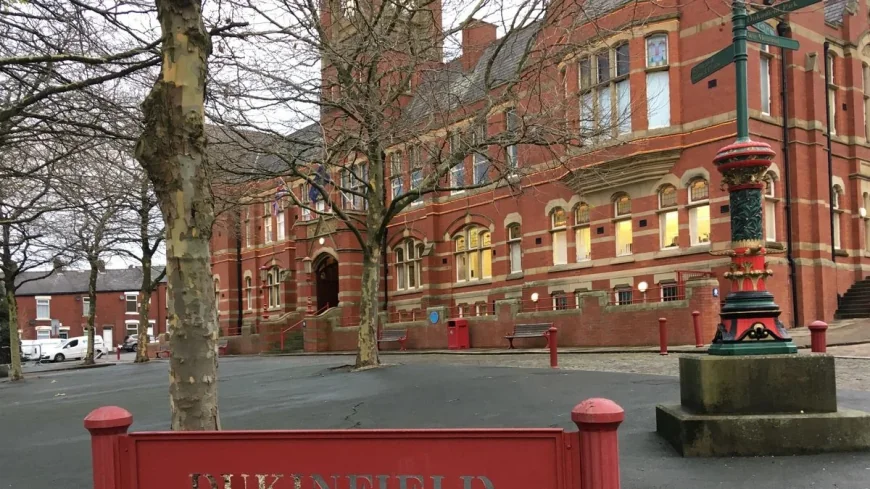 Tameside election puts 19 council seats before voters