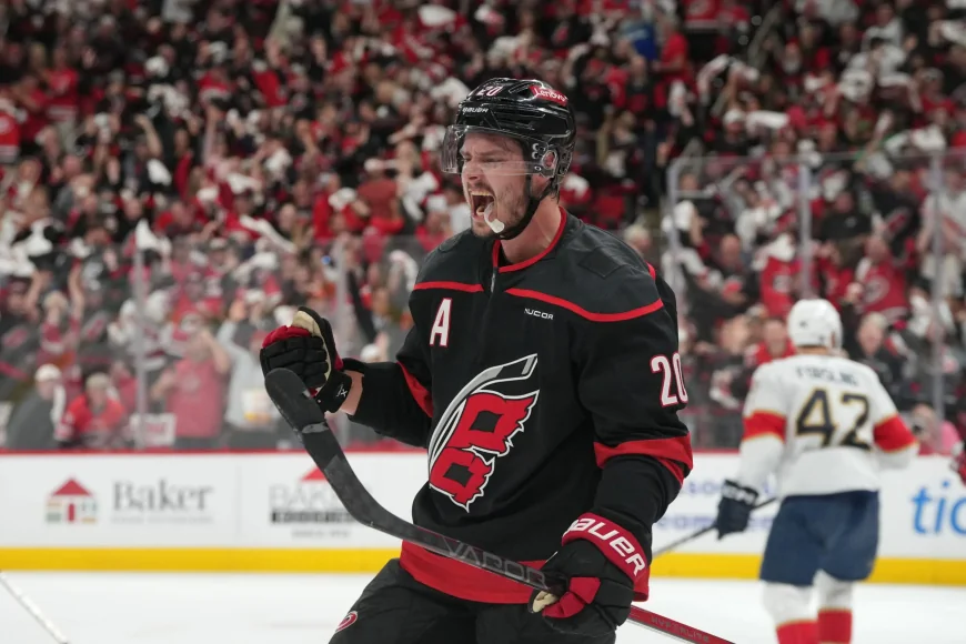 Sebastian Aho posts 3 goals in 6 playoff games
