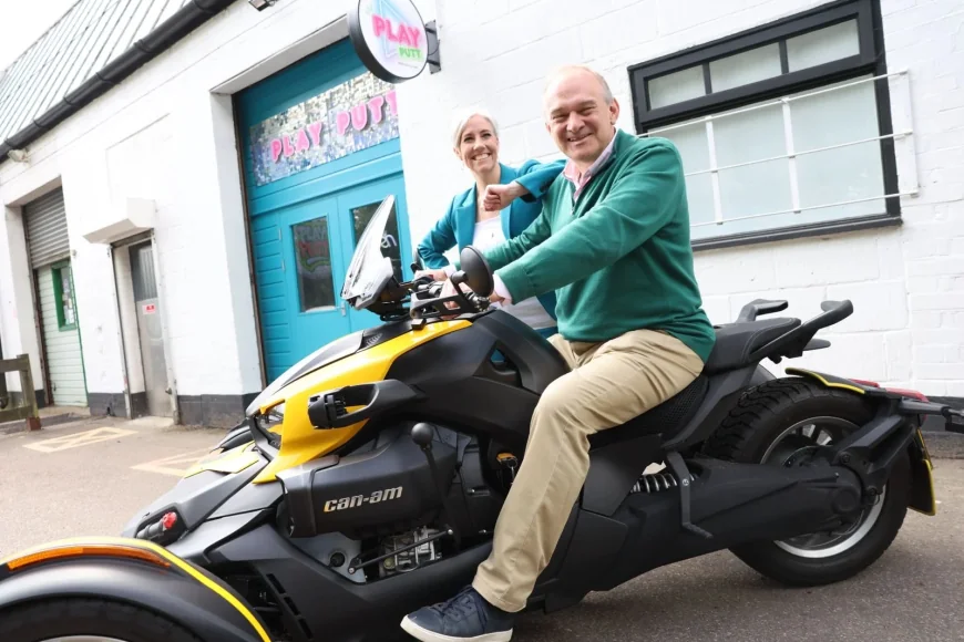 Daisy Cooper joins Ed Davey at PlayPutt in St Albans