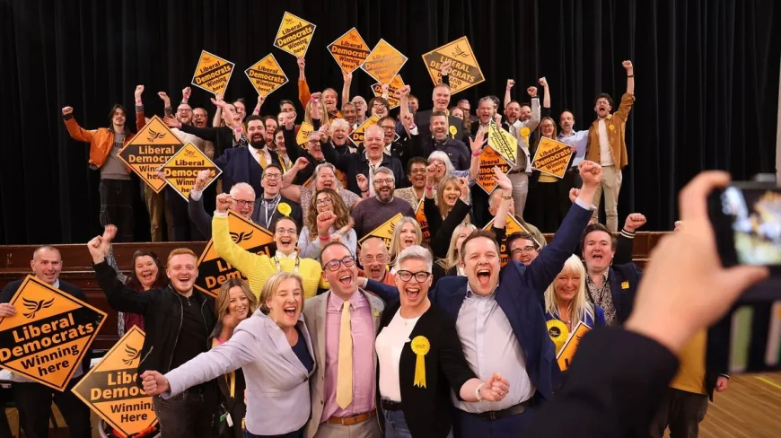 Liberal Democrats win Stockport Council with 33 of 63 seats