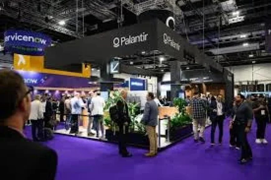 Palantir Sells $239 Chore Coat, 420 Jackets Vanish
