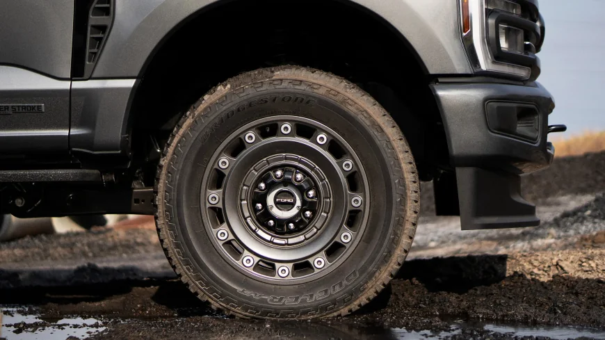 Ford Unveils Ford Super Duty Carhartt Truck, Sales Start May 8