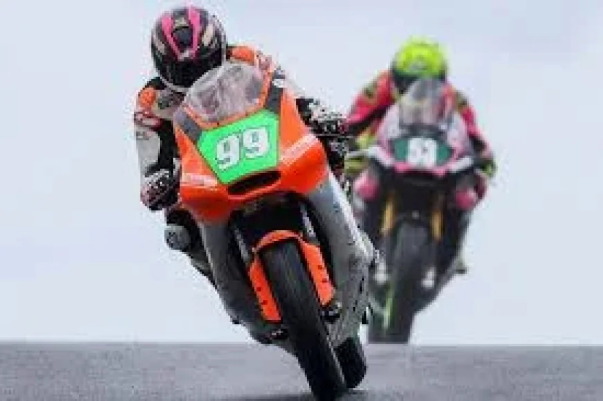 Jeremy Mcwilliams Chases Fourth North West 200 Win at 62