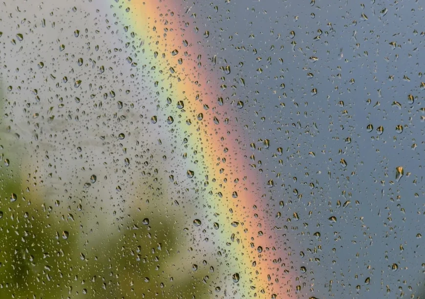 London Weather Outlook Points to 21C Before Cooler Air Returns