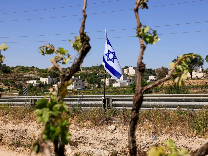 Israeli Settlers Force Palestine Family to Rebury Hussein Asasa