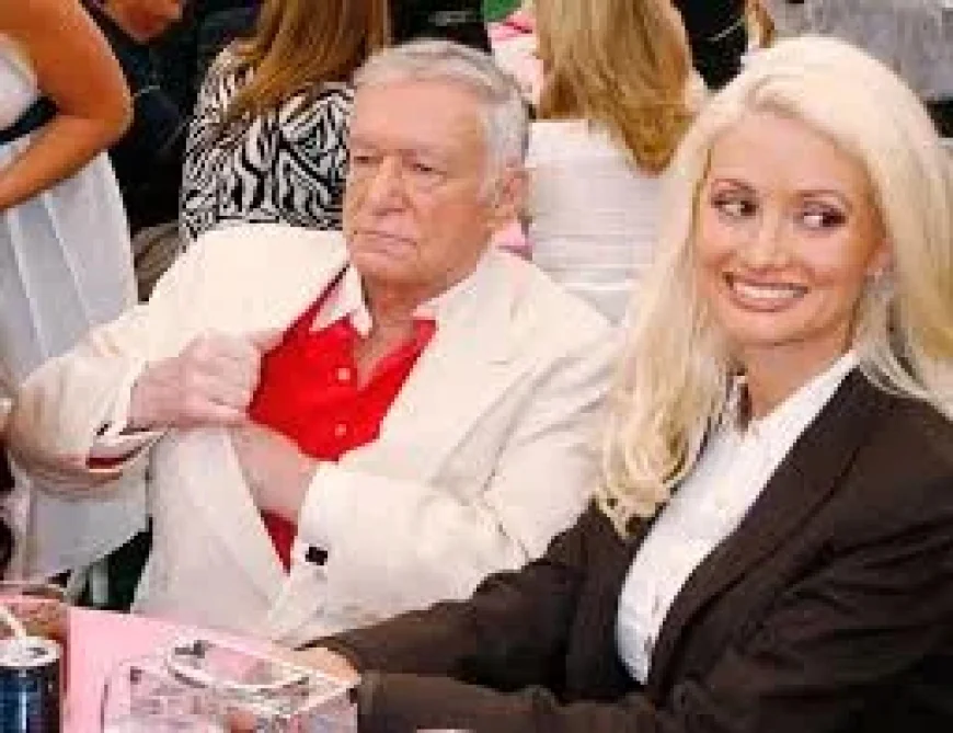 Holly Madison Says Group Sex at Playboy Mansion Was a Weird Scene
