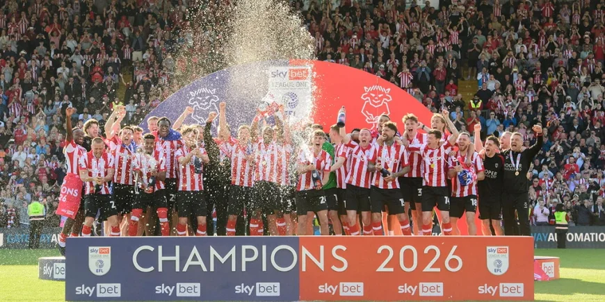 Lincoln City Plans 9 May Bus Parade From 2.30pm