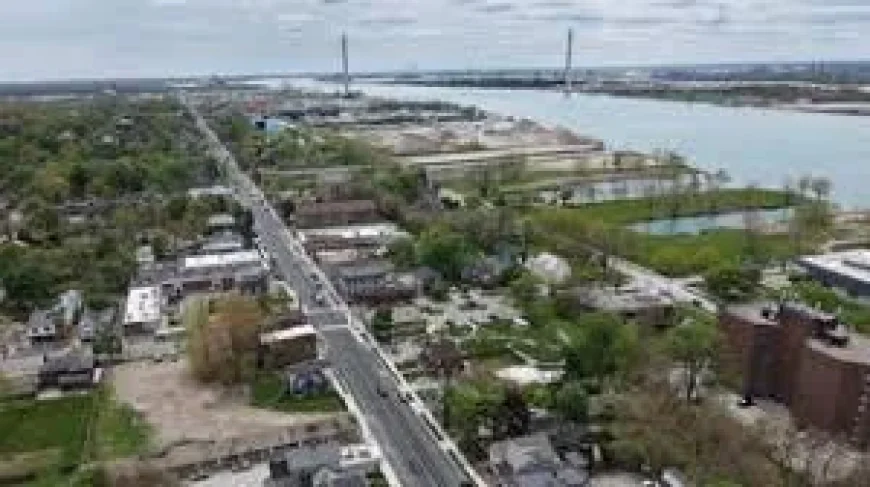 Stephen Hargreaves launches Sandwich Town campaign for Gordie Howe International Bridge