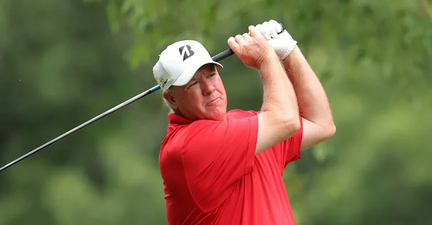 Boo Weekley Takes One-Stroke Lead With Bogey-Free 66